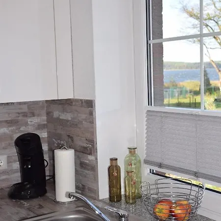 Holiday home Storchennest